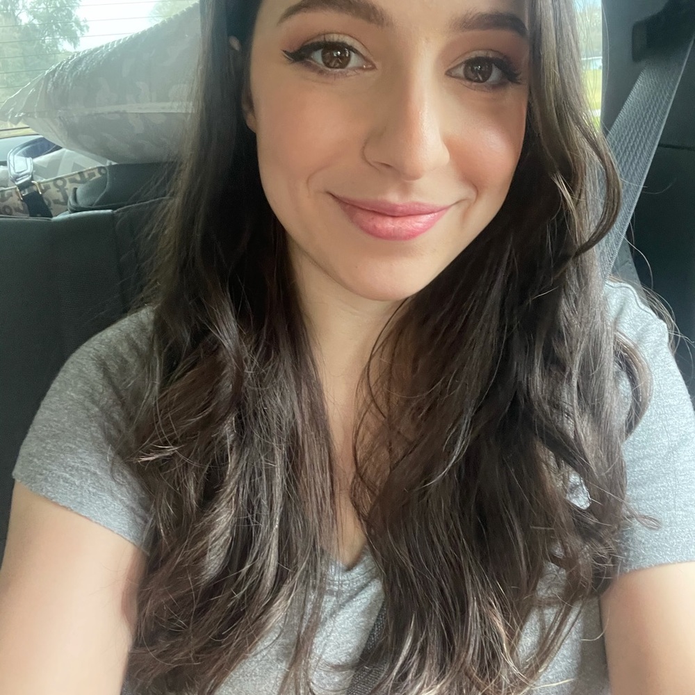 Meet your Posher, Yurisahm